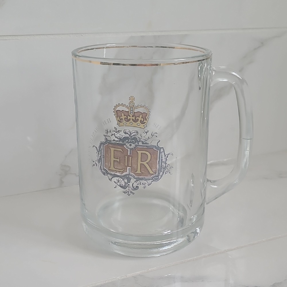 Queen Elizabeth II Glass Tankard